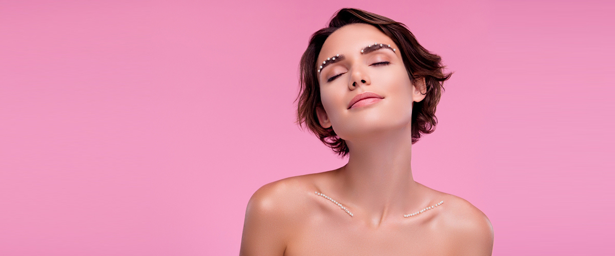 Kaş Kaldırma Estetiği ile Yüz İfadenizi Nasıl Gençleştirirsiniz?